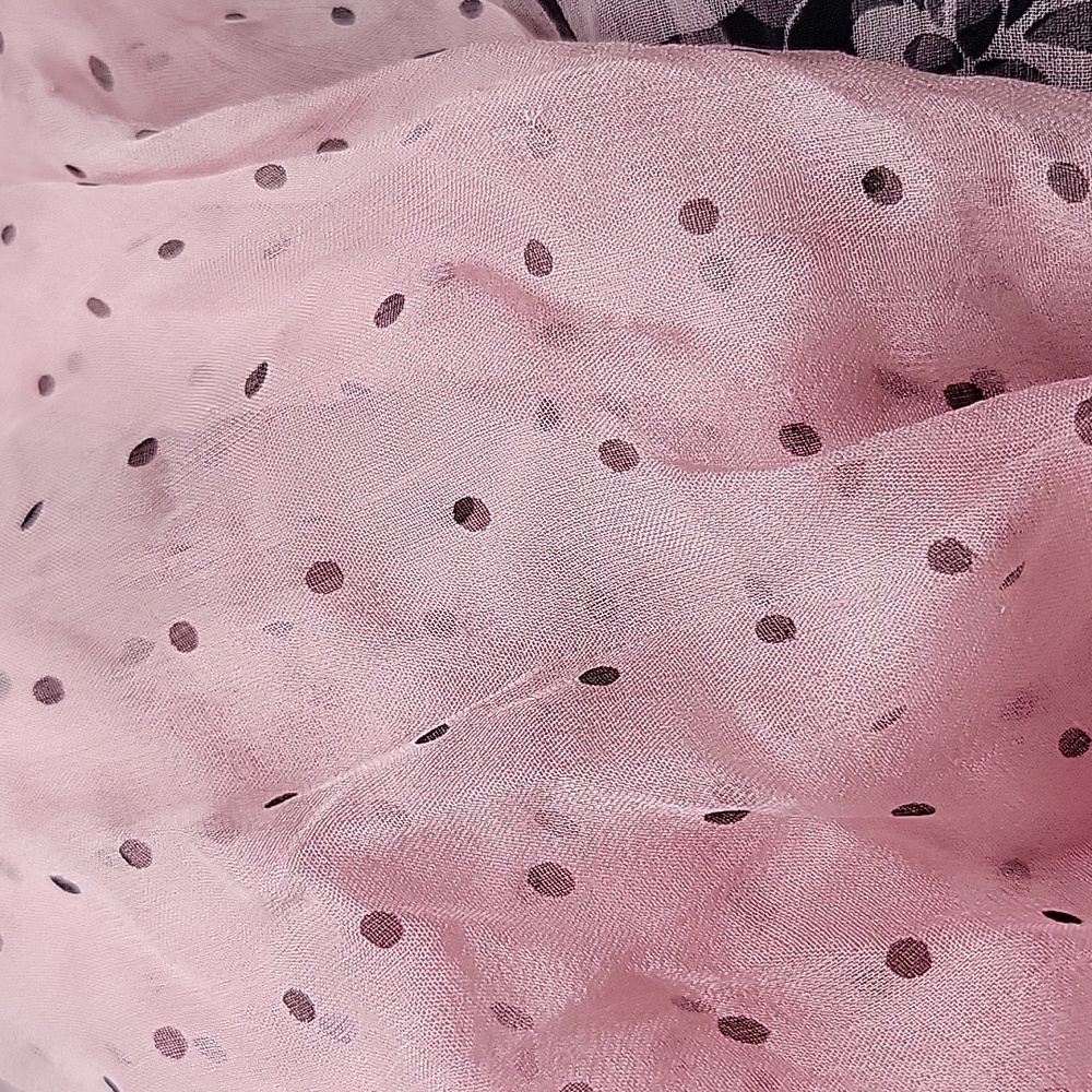 Exquisite Vintage Pink and Black Silk Retro Scarf Headcover - Picture 2 of 5